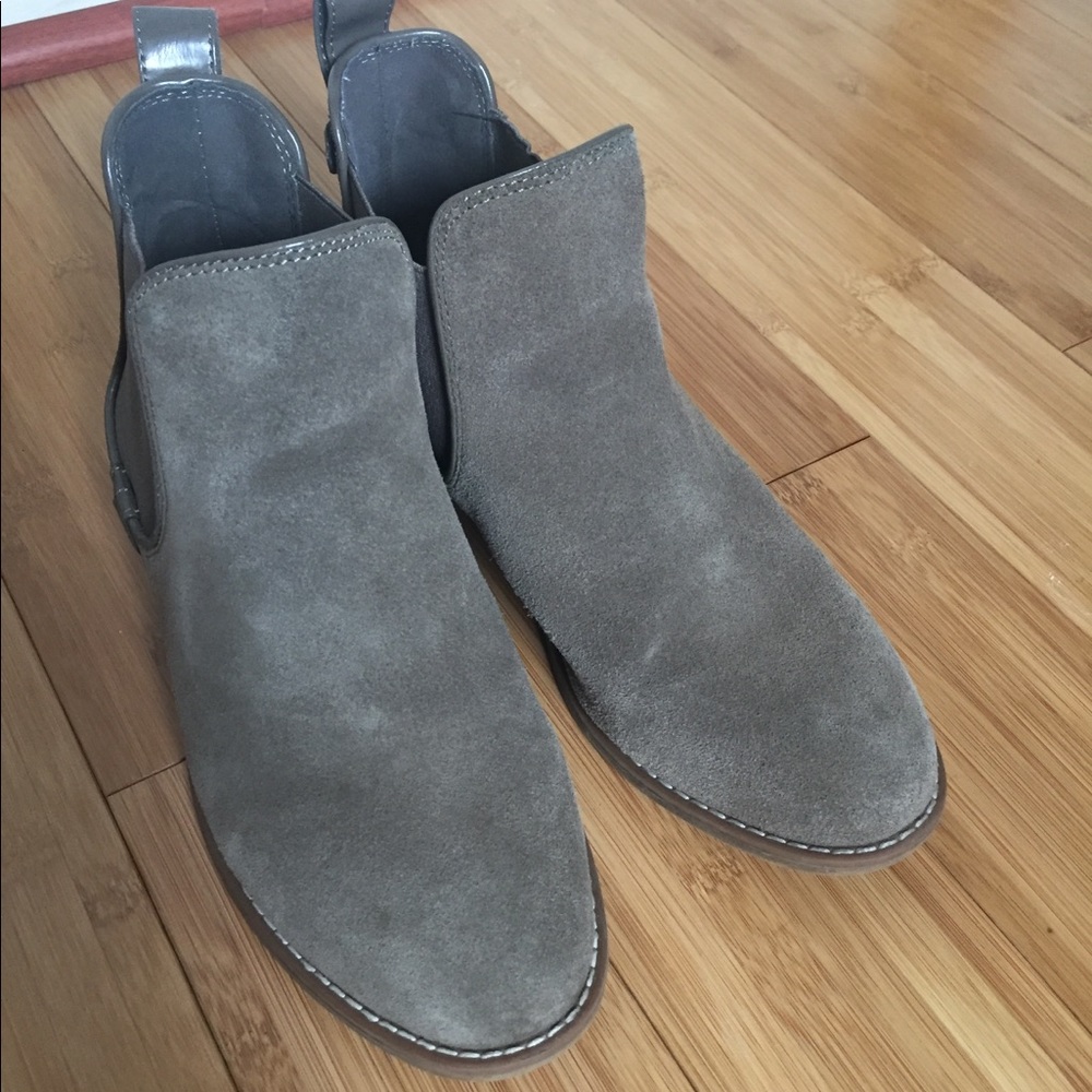 Skechers Suede Booties
